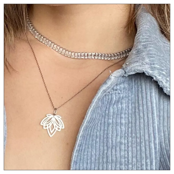 NEW Silver Inlaid Zircon Shimmering Sparkle Shiny Choker Necklace - Picture 7 of 7